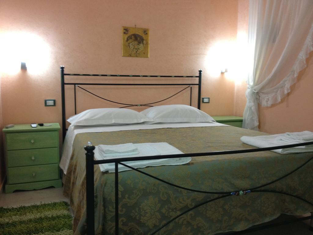 Bed And Breakfast Via Leuca Lecce Kültér fotó